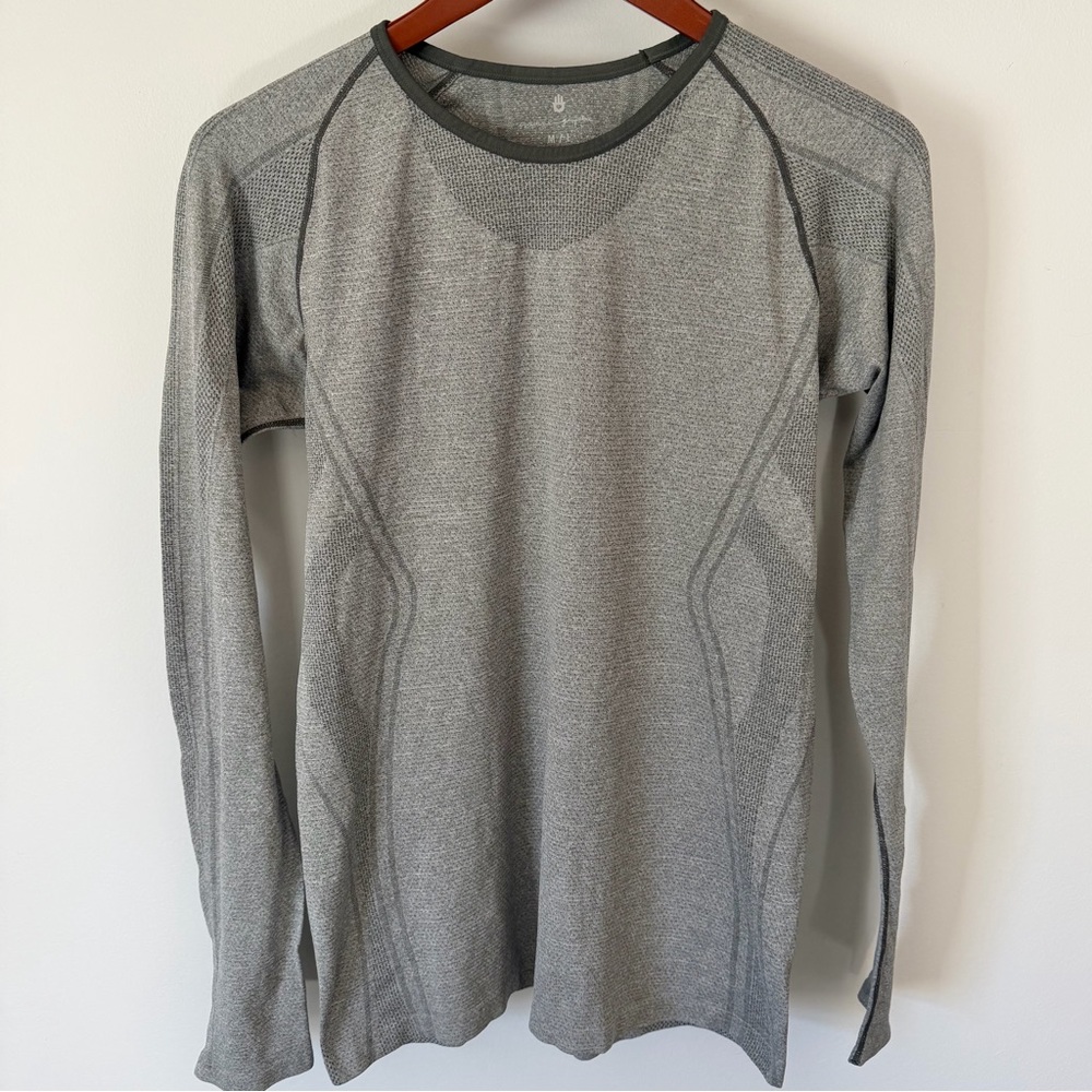 Spiritual Gangster Seamless Stretch Performance Long Sleeve Shirt Women M/L Grey